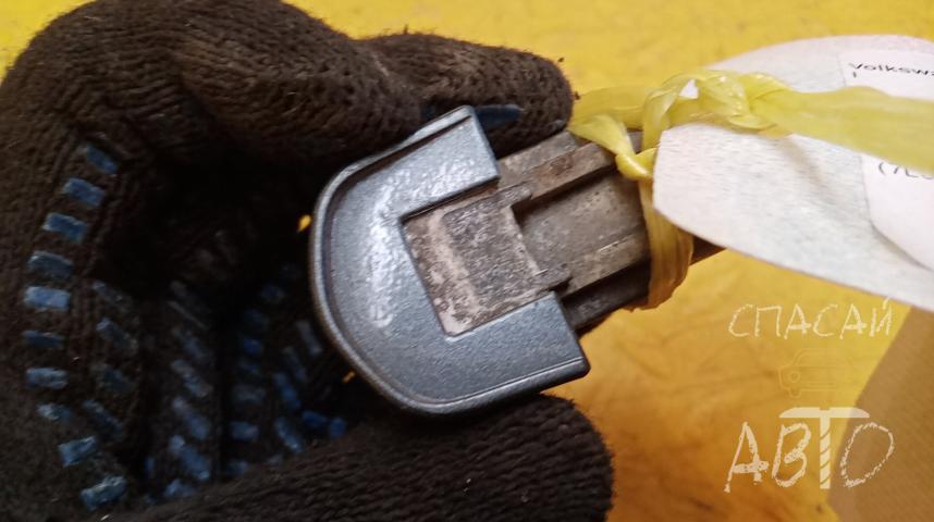 Volkswagen Touareg I Ручка двери наружная