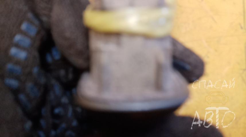 Volkswagen Touareg I Ручка двери наружная