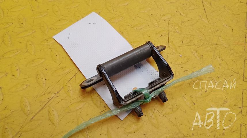 Nissan X-Trail (T31) Петля багажника