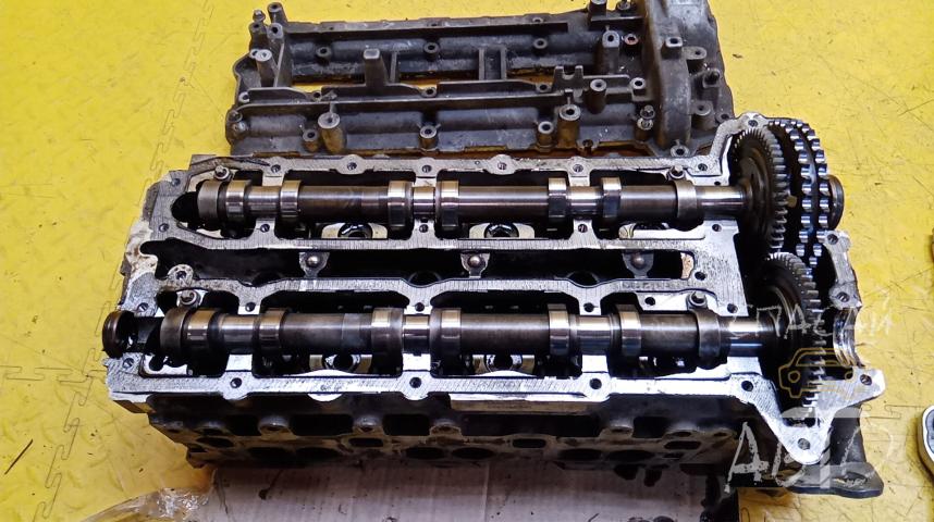 Mercedes-Benz W164 M-klasse (ML) Головка блока