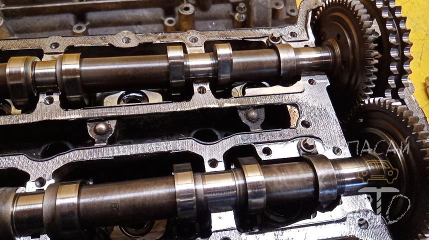 Mercedes-Benz W164 M-klasse (ML) Головка блока