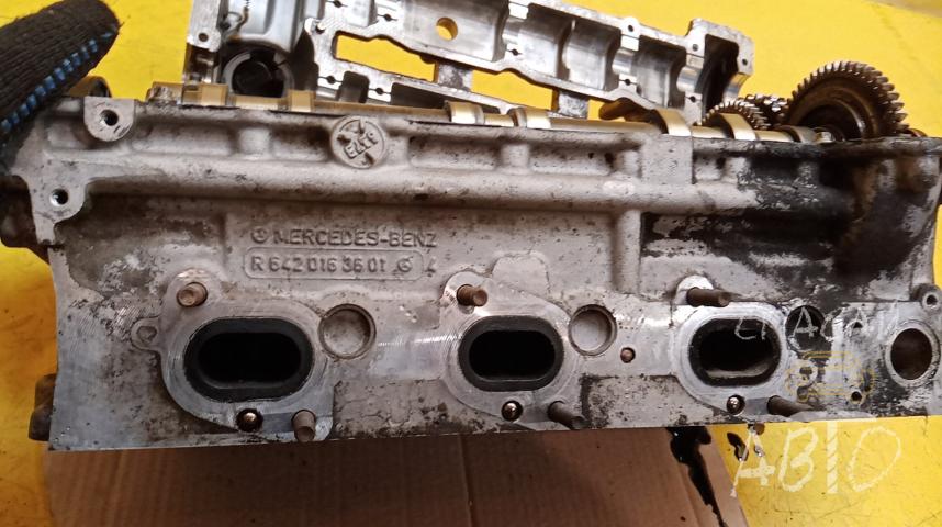 Mercedes-Benz W164 M-klasse (ML) Головка блока