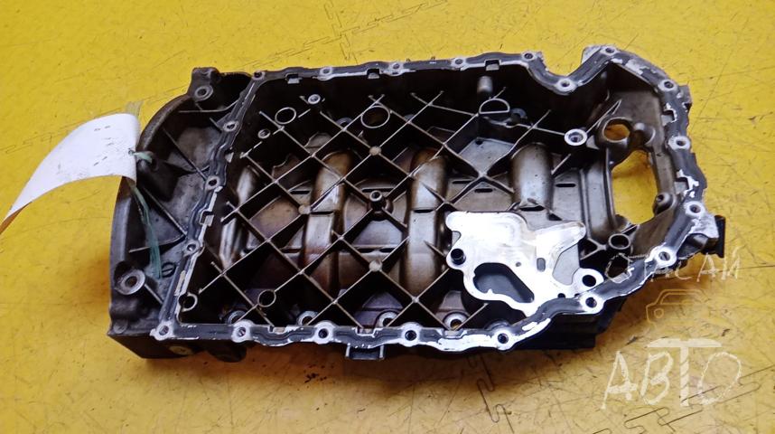 Skoda Octavia (A5 1Z-) Поддон масляный двигателя