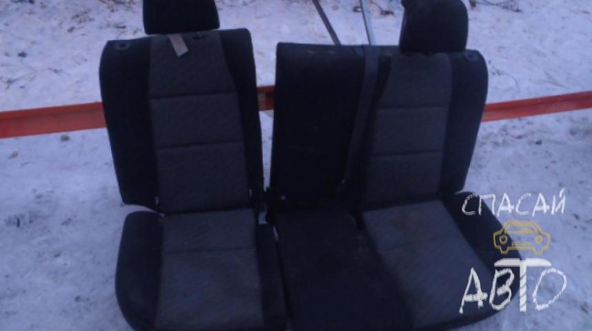 Peugeot 207 Сиденье