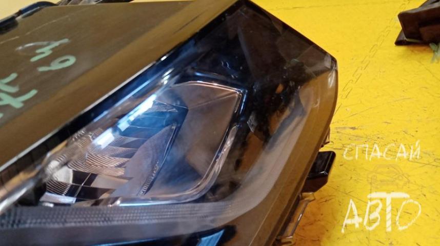 Geely Coolray (SX11) Фара правая