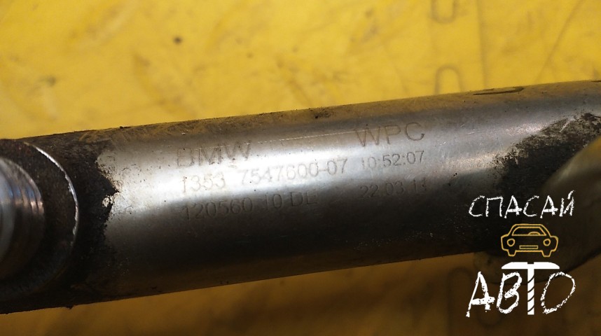 BMW 7-серия F01/F02 Рейка топливная (рампа) - OEM 13537547600