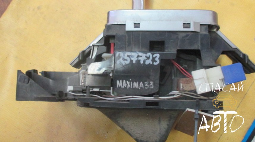 Nissan Maxima (A33) Кулиса КПП