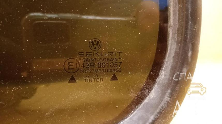 Volkswagen Golf 3 Vento Стекло двери задней левой (форточка)