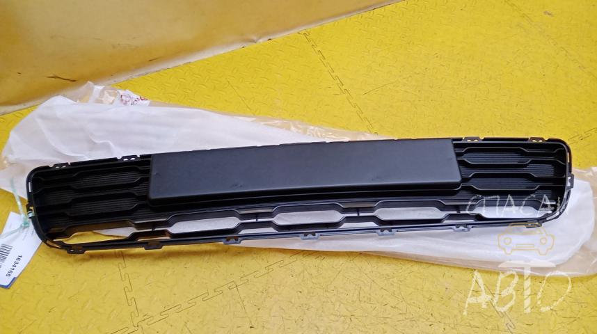 KIA Soul I Решетка в бампер