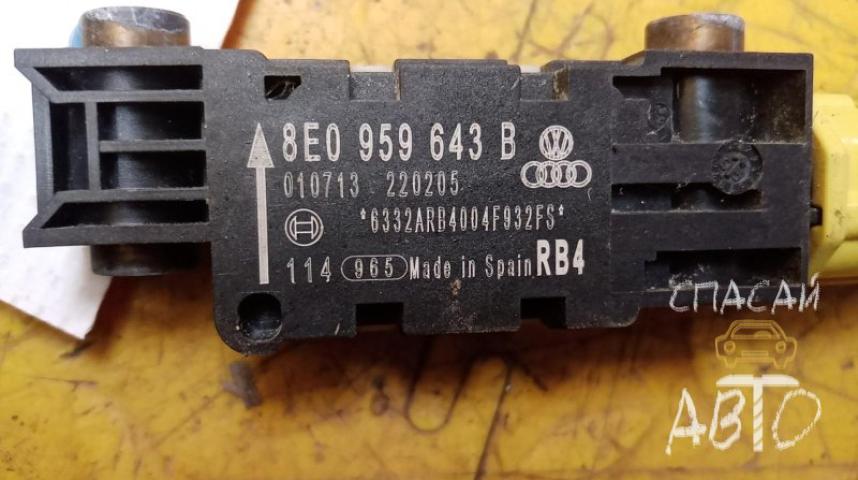 Audi A4 (B5) Датчик AIR BAG