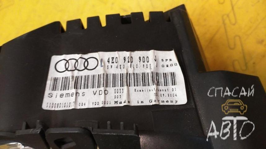 Audi A8 (4D) Панель приборов