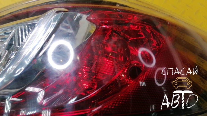 Mazda 3 (BL) Фонарь задний - OEM BBM451150F