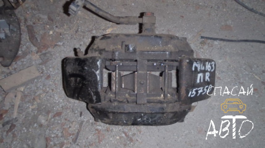 Mercedes-Benz W163 M-klasse (ML) Суппорт передний - OEM A1634200183