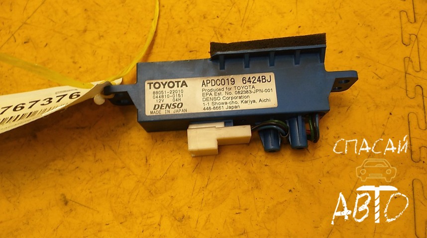 Toyota Camry V40 Блок электронный - OEM 8805122010