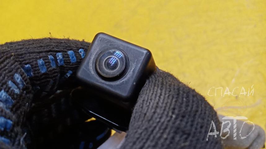 Mercedes-Benz W218 CLS Камера