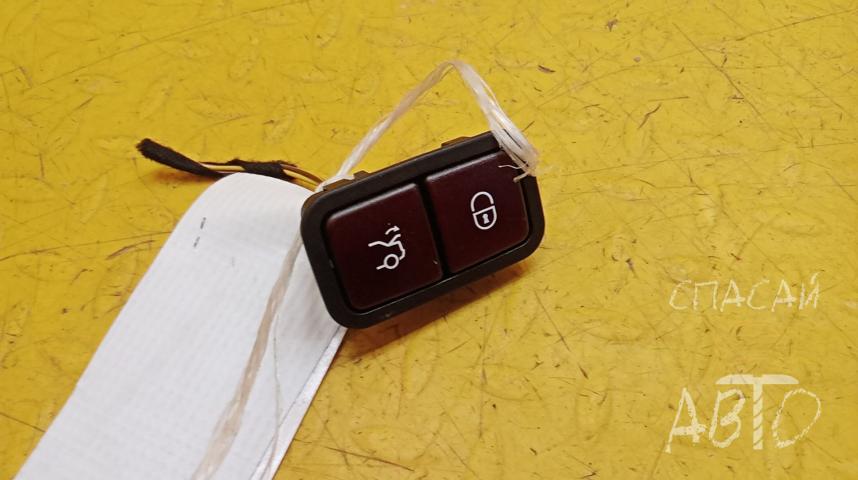 Mercedes-Benz W218 CLS Кнопка многофункциональная