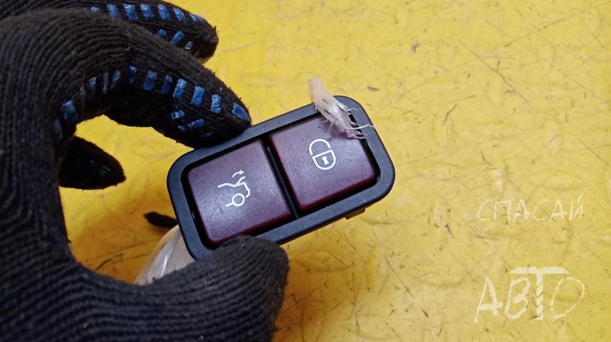 Mercedes-Benz W218 CLS Кнопка многофункциональная