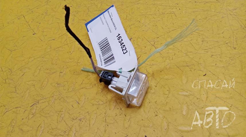 Mercedes-Benz W218 CLS Фонарь подсветки номера