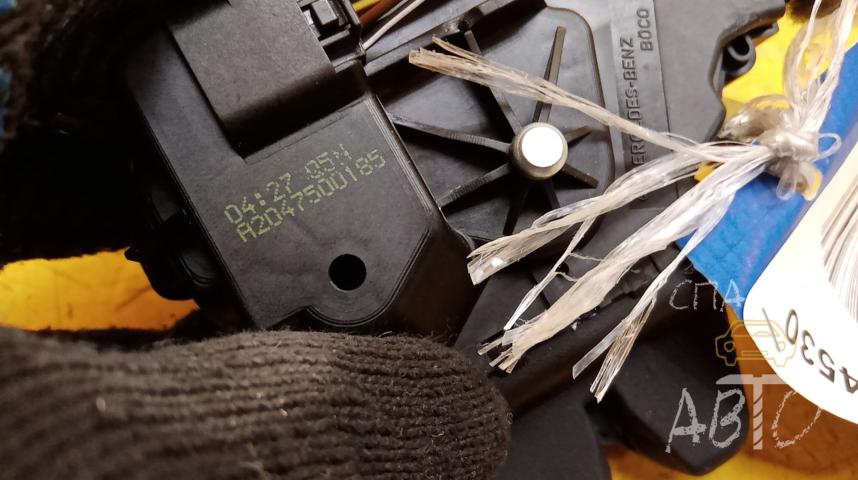 Mercedes-Benz W218 CLS Замок багажника