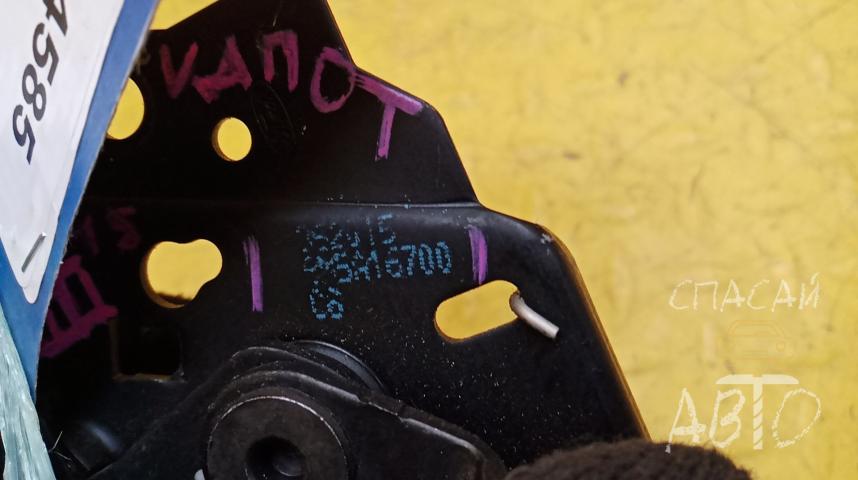 Ford Focus III Замок капота