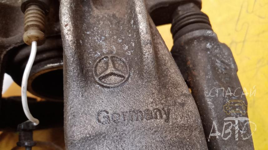 Mercedes-Benz W202 С-klasse Суппорт передний