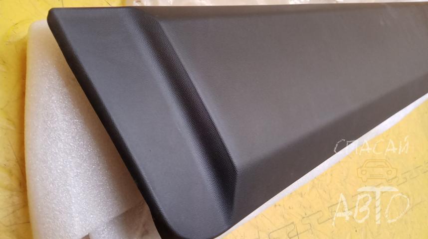 Chevrolet Captiva (C100) Накладка двери передней левой