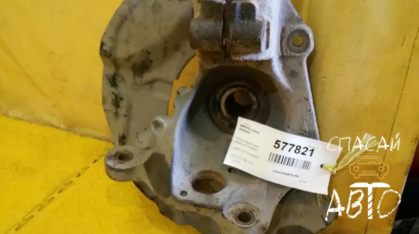 BMW 5-серия E60/E61 Кулак поворотный передний правый - OEM 31216768316