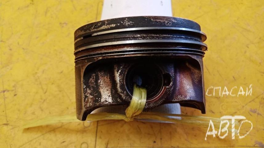Volkswagen Jetta Поршень