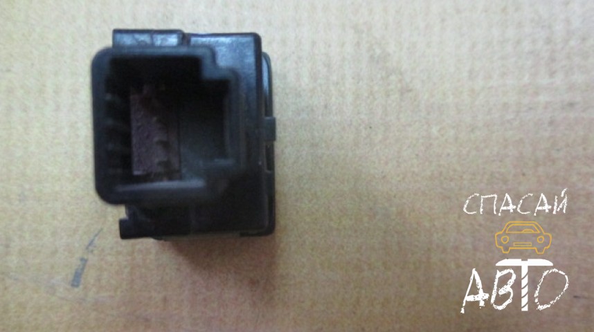 Toyota RAV 4 (30) Кнопка многофункциональная - OEM 8415042020