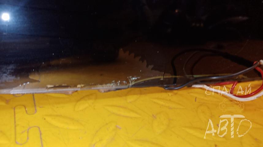 Toyota Land Cruiser (150)-Prado Стекло лобовое (ветровое)