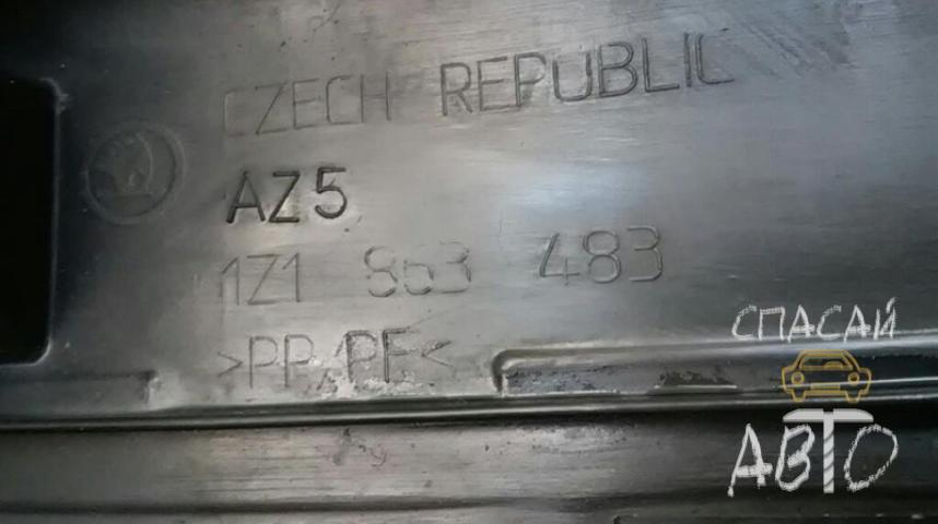 Skoda Octavia (A5 1Z-) Накладка порога (внутренняя)