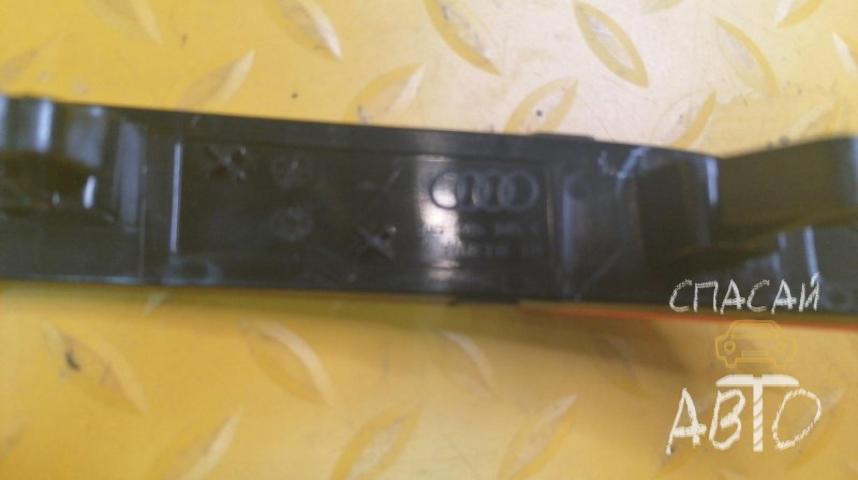 Audi A3 (8L1) Светоотражатель