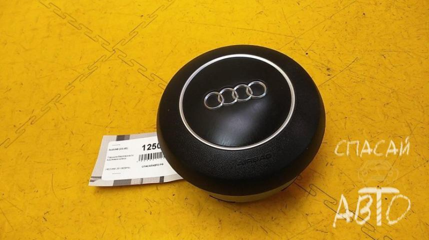 Audi A8 (4D) Подушка безопасности в рулевое колесо
