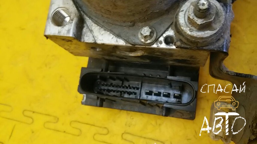 Nissan Almera (G15) Блок ABS (насос) - OEM 476604621R