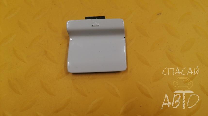 BMW 5-серия F10/F11 Заглушка буксировочного крюка