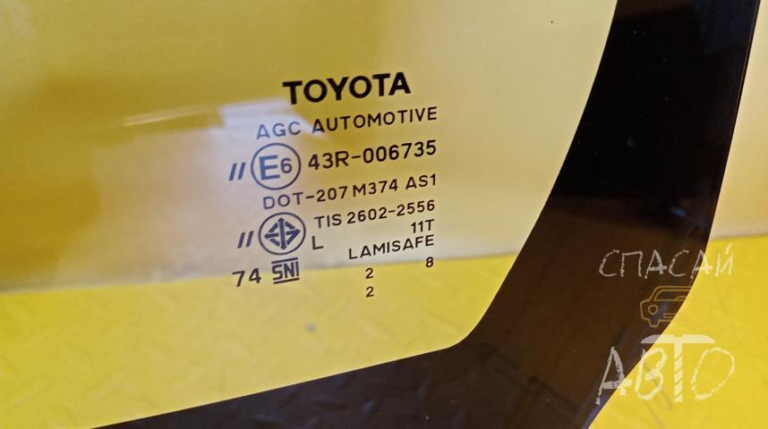 Toyota Hilux Стекло лобовое (ветровое)