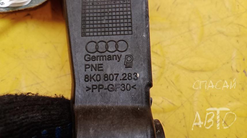 Audi A4 (B8) Кронштейн переднего бампера