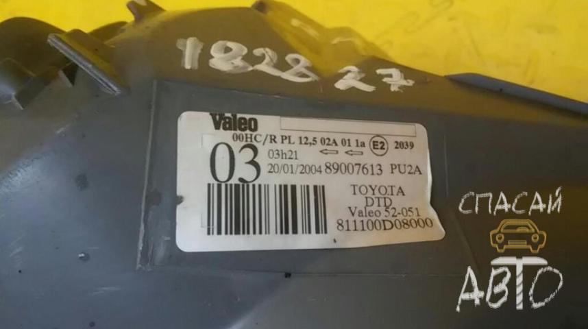 Toyota Yaris Фара правая