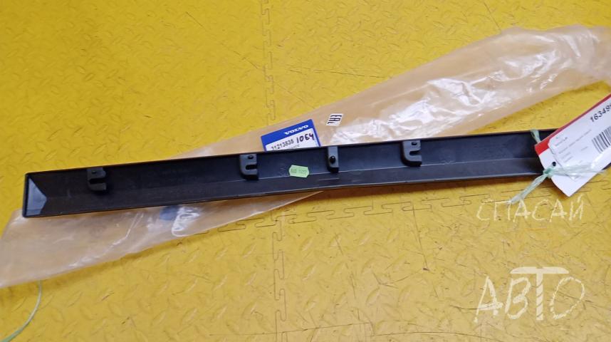 Volvo S40 Молдинг двери задней правой