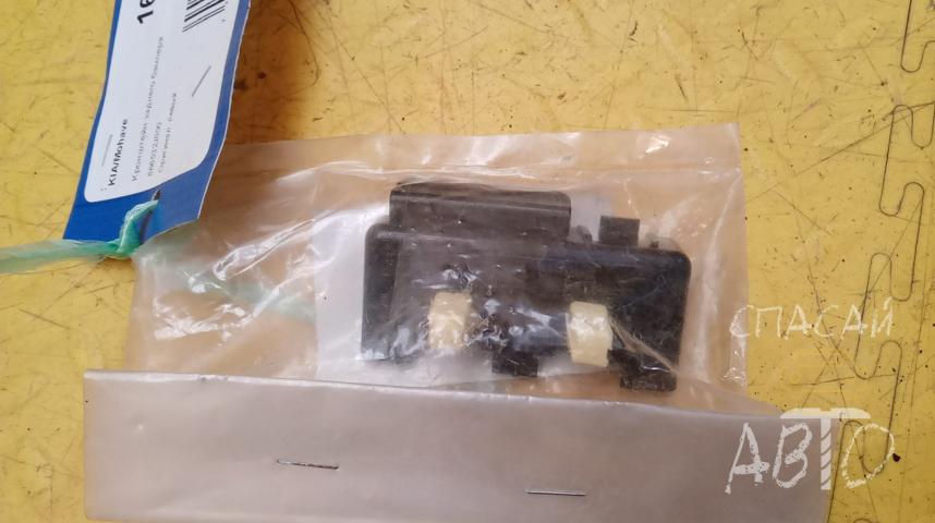 KIA Mohave Кронштейн заднего бампера