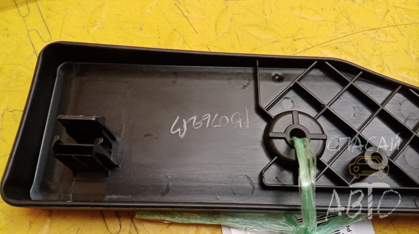 Toyota Camry V50 Накладка переднего бампера