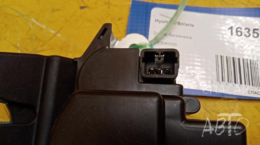 Hyundai Solaris Замок багажника