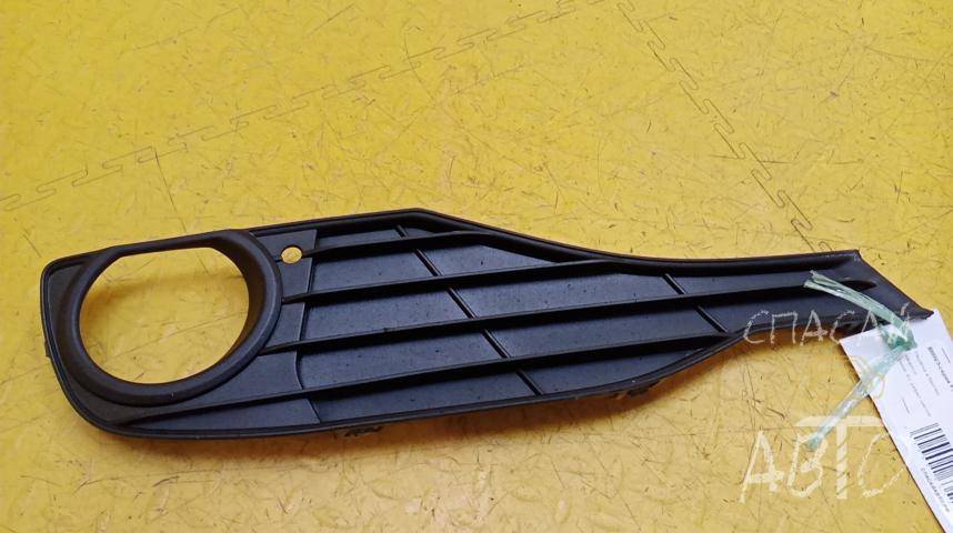 BMW 3-серия F30/F31 Решетка в бампер