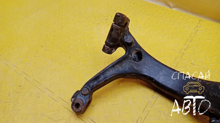 Volkswagen Passat (B5) Кулак поворотный передний правый - OEM 8D0407258