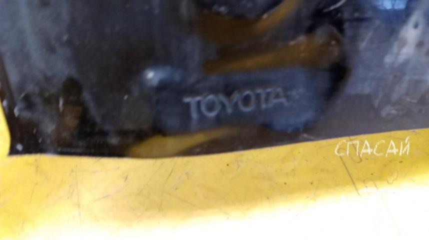 Toyota Land Cruiser (200) Крыло заднее правое