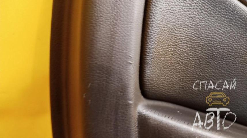 Volvo XC90 Обшивка двери задней левой
