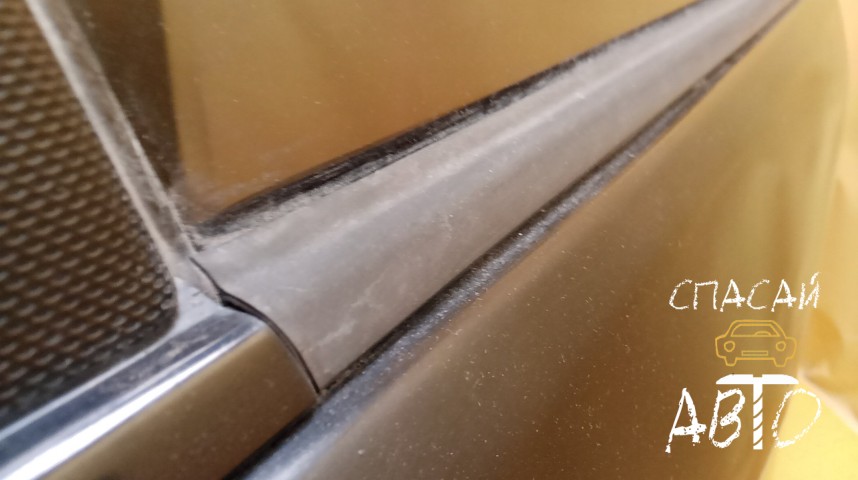 Chrysler Sebring/Dodge Stratus Накладка стекла заднего правого (бархотка) - OEM 4814636AC