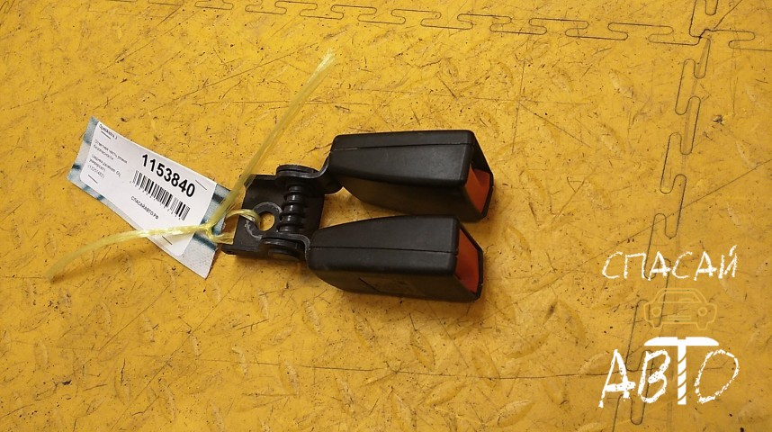 Opel Astra J Ответная часть ремня безопасности - OEM 13251482