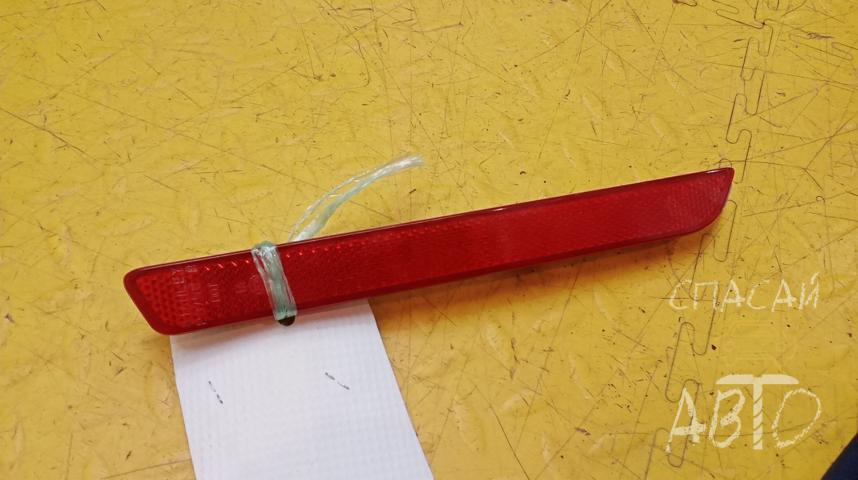 Mazda 3 (BK) Отражатель в бампер