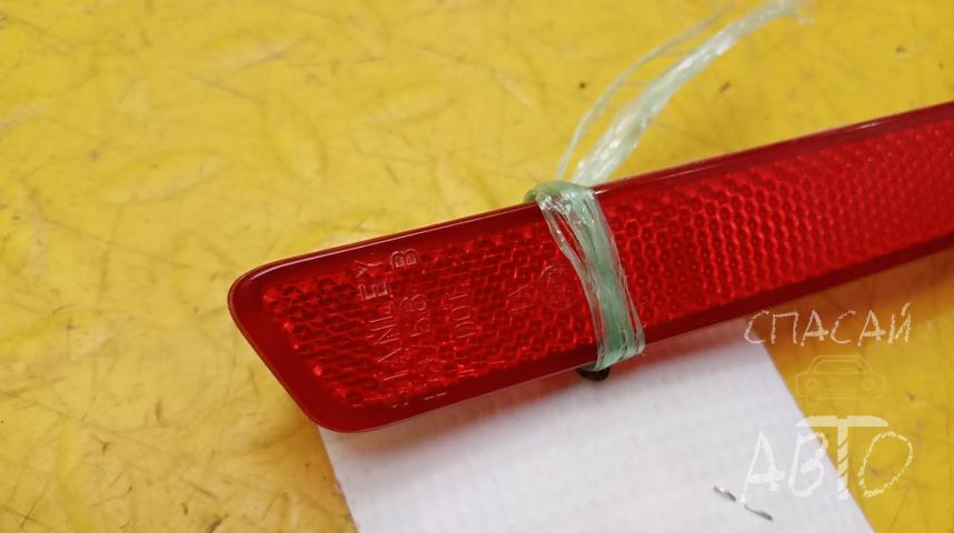 Mazda 3 (BK) Отражатель в бампер